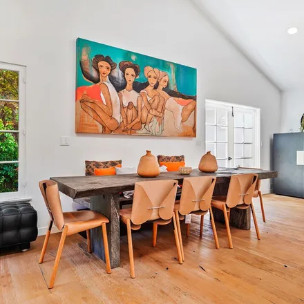 Image 4 - 2071 North Beverly Glen Boulevard, Los Angeles, CA 90077, USA - House for sale