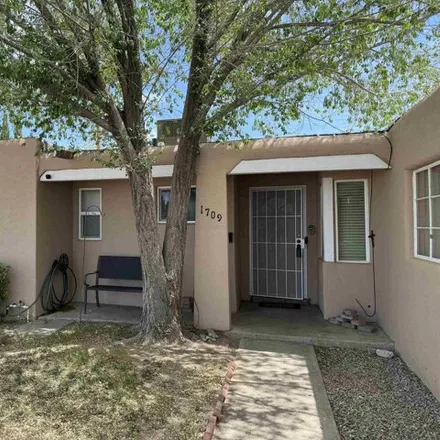 Buy this 3 bed house on 1709 Buena Vista Corte in Alamogordo, NM 88310