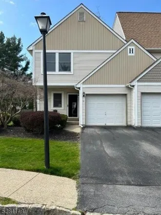 Image 1 - 39 Heritage Lane, Hamburg, Hardyston Township, NJ 07419, USA - Condo for sale