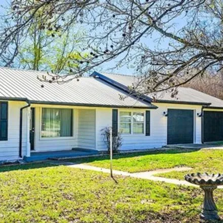 Buy this 3 bed house on 723 Woodland Avenue in Eufaula, McIntosh County