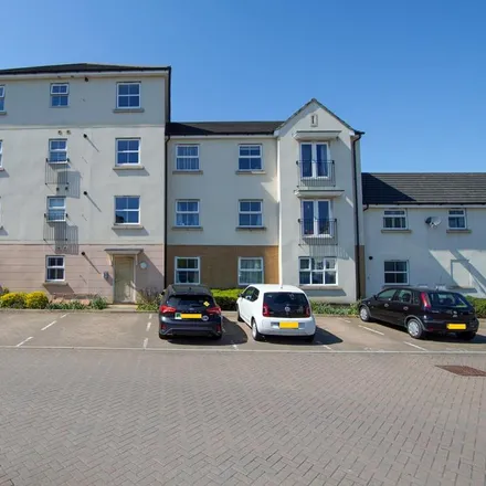 Rent this 2 bed apartment on 43 Oak Leaze in Patchway, BS34 5FS