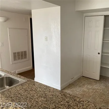 Image 7 - East Lake Mead Boulevard, North Las Vegas, NV 89156, USA - Apartment for rent