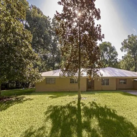 Buy this 5 bed house on Colonial Drive in Catherine, West Baton Rouge Parish