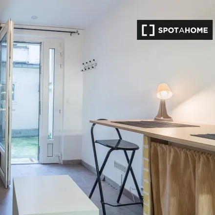 Rent this studio apartment on 32 Rue Véron in 75018 Paris, France