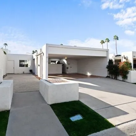 Image 2 - 8773 East Via De Sereno, Scottsdale, AZ 85250, USA - House for rent