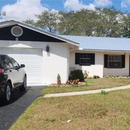 Buy this 2 bed house on 8 South Lantana Avenue in Avon Park, FL 33825