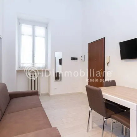 Image 8 - Via Chivasso, 15, 10152 Turin Torino, Italy - Apartment for rent