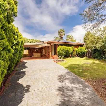 Image 6 - Berwick, Melville Park Drive, Berwick VIC 3806, Australia - House for rent