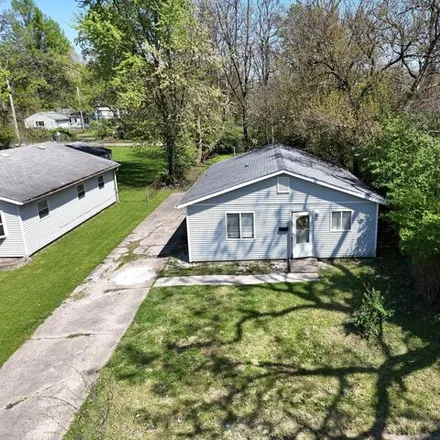 Buy this 3 bed house on 3129 Station Street in Indianapolis, IN 46218