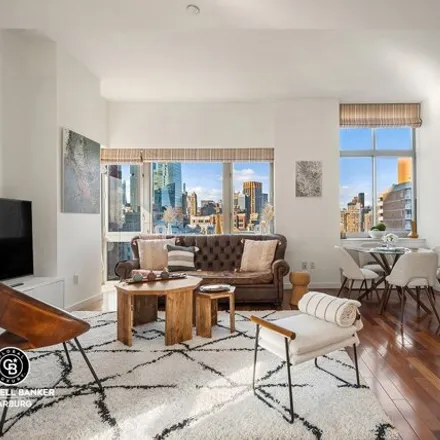 Image 3 - 119 East 23rd Street, New York, NY 10010, USA - Condo for sale