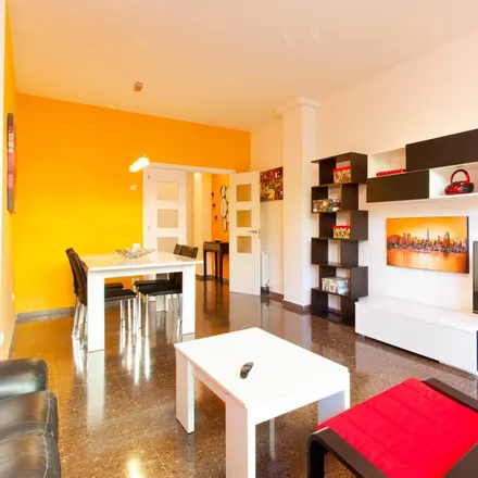 Image 5 - Carrer de Sardenya, 75, 08018 Barcelona, Spain - Apartment for rent