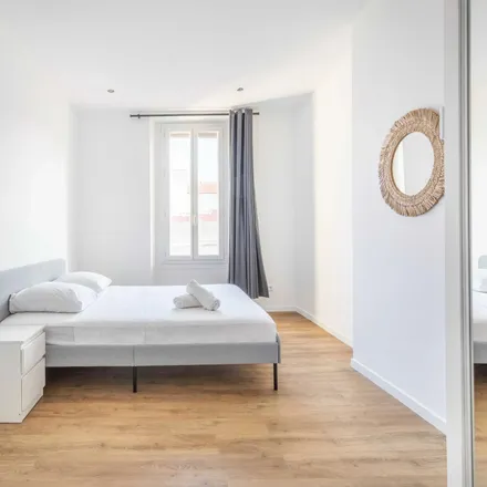 Image 4 - 51 Rue Sainte, 13001 Marseille, France - Apartment for rent