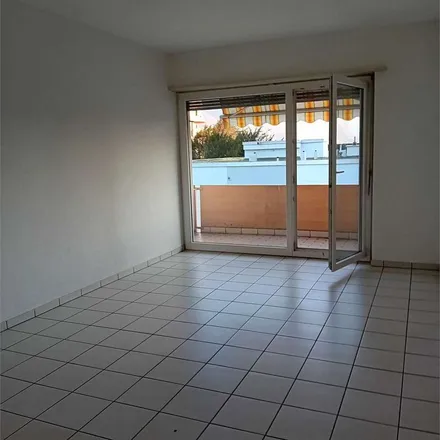 Image 1 - Chemin de Nazareth 3, 1762 Givisiez, Switzerland - Apartment for rent