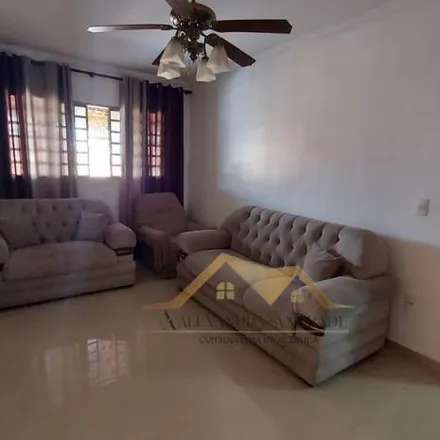 Buy this 3 bed house on QNM 23 in Ceilândia Sul, Ceilândia - Federal District