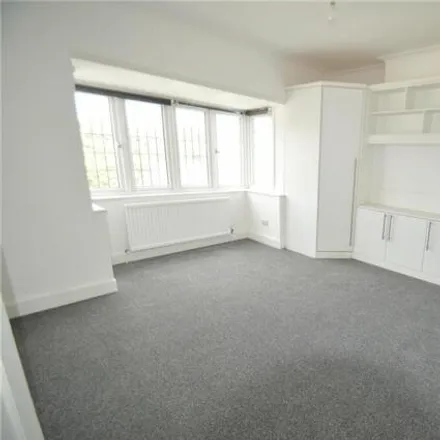 Image 9 - Hail & Ride Foxley Wood, Northwood Avenue, London, CR8 2EP, United Kingdom - Duplex for rent