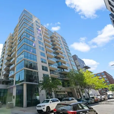 Buy this 1 bed condo on Emerald On Green Street in 123-125 South Green Street, Chicago