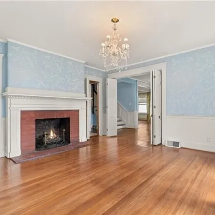Image 7 - West Elm Street, New Haven, CT 06515, USA - House for sale