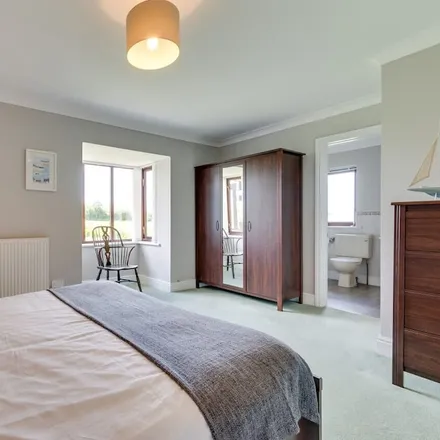 Rent this 5 bed house on Llanllwchaiarn in SA44 6LJ, United Kingdom