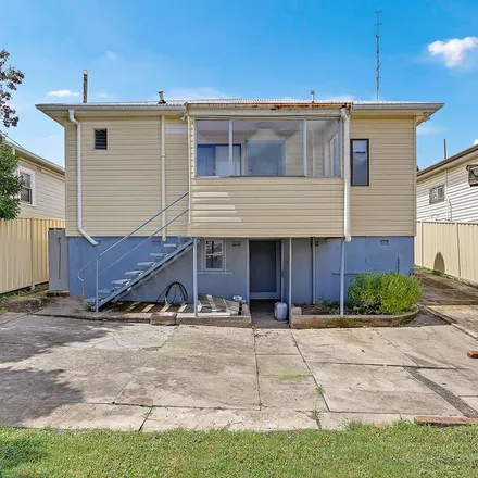 Rent this 3 bed apartment on George Street in North Lambton NSW 2299, Australia