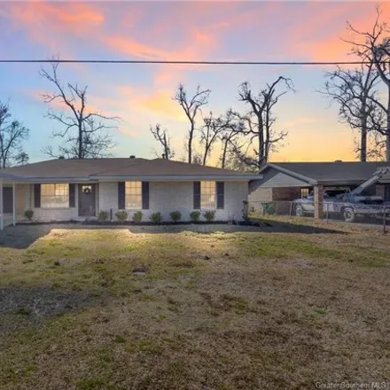 Buy this 3 bed house on 2229 North Rose Park Avenue in Sulphur, LA 70663
