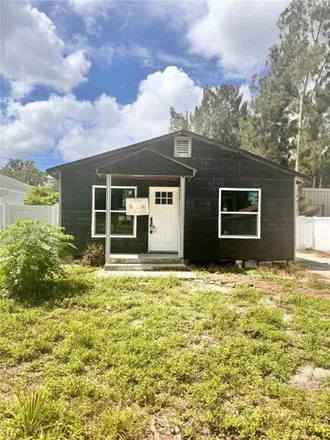 Buy this 2 bed house on 707 Beverly Ave in Largo, Florida