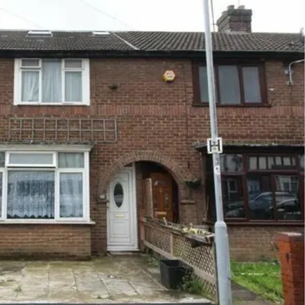 Image 1 - Connaught Road, Luton, LU4 8EP, United Kingdom - Townhouse for sale