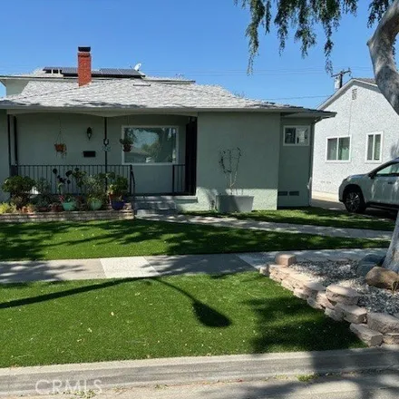 Buy this 4 bed house on 5953 Pimenta Avenue in Lakewood, CA 90712