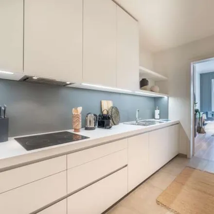 Rent this 1 bed apartment on Louise - Louiza in Rue Dejoncker - Dejonckerstraat, 1060 Saint-Gilles - Sint-Gillis