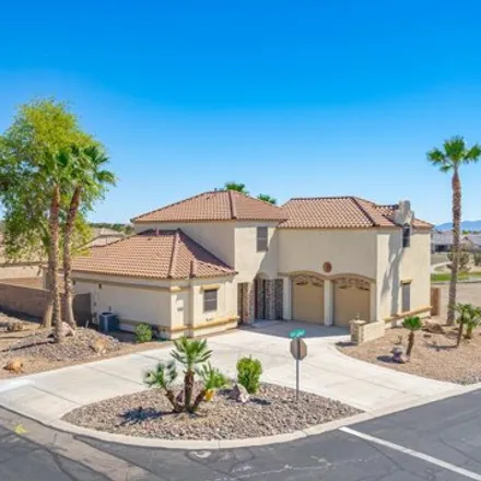 Image 1 - Los Lagos Golf Course, 6365 Calle La Reina, Fort Mohave, AZ 86426, USA - House for sale