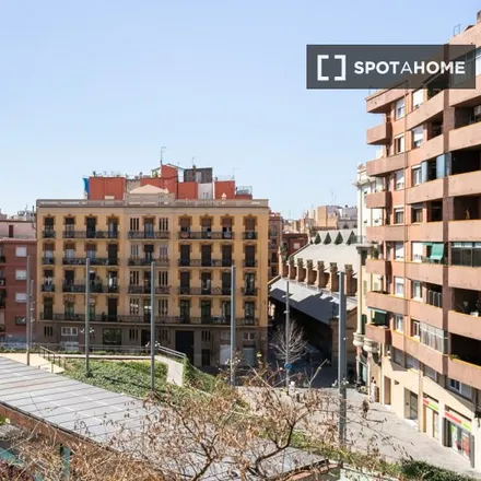 Image 10 - Carrer de Finlàndia, 39, 08014 Barcelona, Spain - Apartment for rent