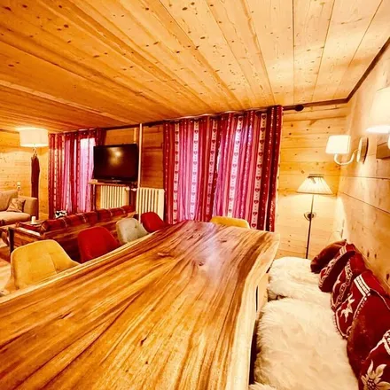 Rent this 5 bed apartment on 38750 L'Alpe d'Huez