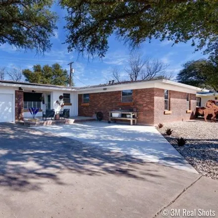 Buy this 3 bed house on 2672 University Avenue in San Angelo, TX 76904