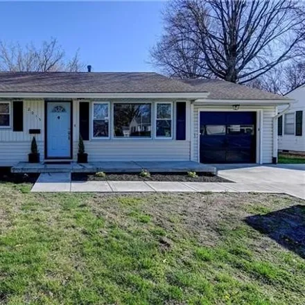 Buy this 3 bed house on 5488 North Garfield Avenue in Kansas City, MO 64118