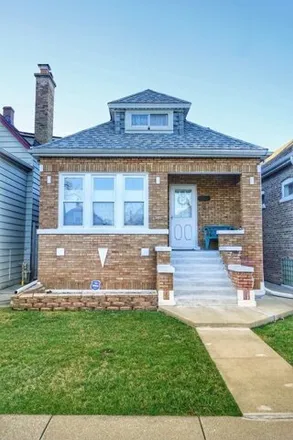 Buy this 3 bed house on 6239 West Berenice Avenue in Chicago, IL 60634