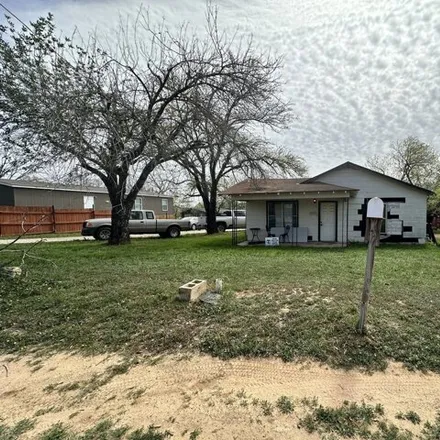 Buy this 3 bed house on 968 Trail Street in Floresville, TX 78114