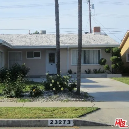 Rent this 4 bed house on Alley ‎89147 in Los Angeles, CA 91307