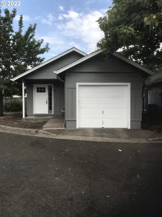 Buy this 2 bed house on 693 Hanover Street in Eugene, OR 97402