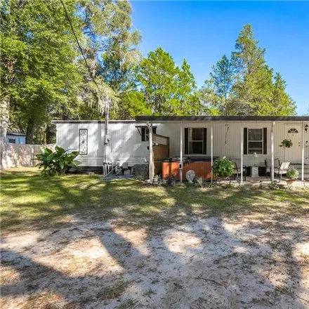 Buy this 2 bed house on 4298 East Trail X in Citrus County, FL 34452