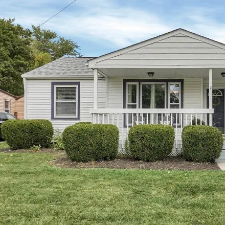Buy this 3 bed house on 108 Chandler Avenue in London, OH 43140