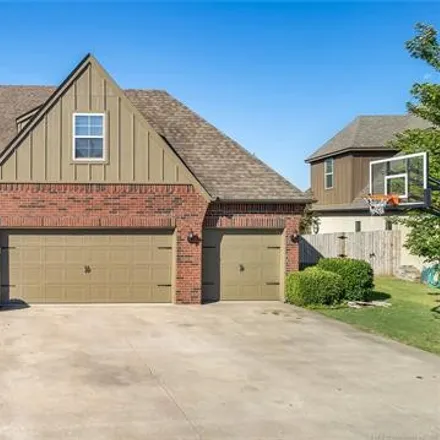Buy this 4 bed house on 6778 East 125th Place South in Bixby, OK 74008