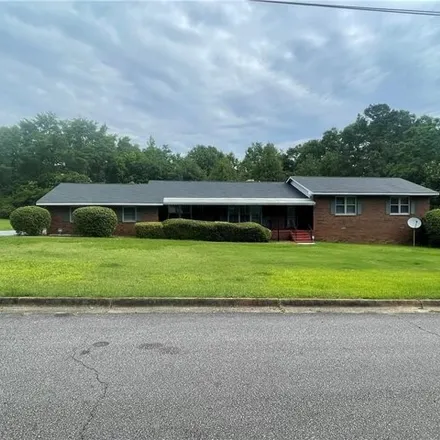 Buy this 4 bed house on 334 5th Avenue South in Garrett Heights, Phenix City