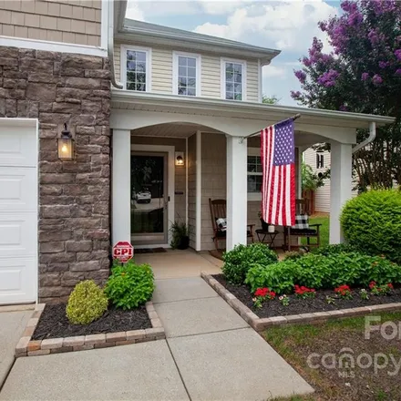 Buy this 3 bed house on Pontchatrain Avenue in Charlotte, NC 08273