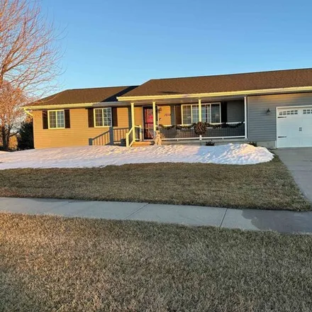 Image 1 - 1314 Hillcrest Drive, Hastings, NE 68955, USA - House for sale