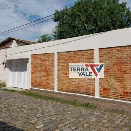 Buy this 2 bed house on Rua Aleixo Pereira in Centro, Lorena - SP