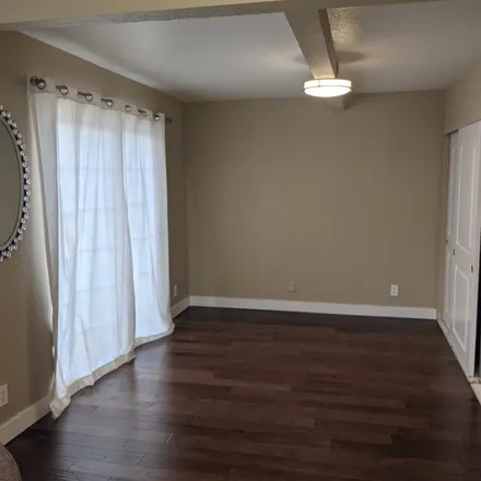 Image 3 - 2814 Hillside Avenue, Concord, CA 94520, USA - Room for rent