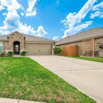 Rent this 4 bed house on Canyon Shore Lane in Missouri City, TX 77489