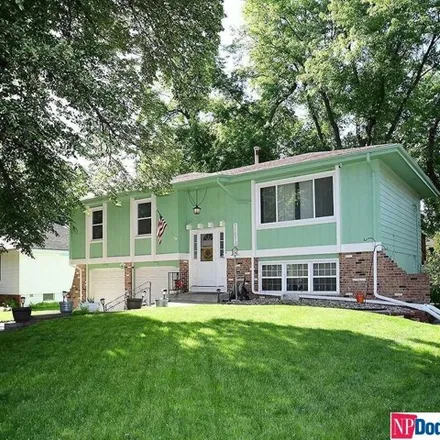 Buy this 3 bed house on 11013 Jackson Street in Omaha, NE 68154