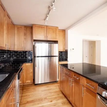 Image 7 - 200 West 99th Street, New York, NY 10025, USA - House for rent