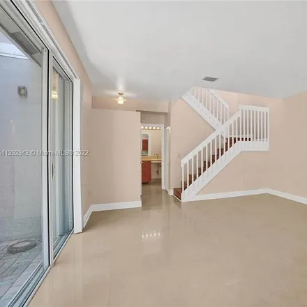 Image 7 - 1565 Yellowheart Way, Hollywood, FL 33019, USA - Townhouse for rent