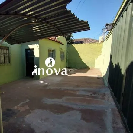 Rent this 3 bed house on Rua Campos Sales in Abadia, Uberaba - MG